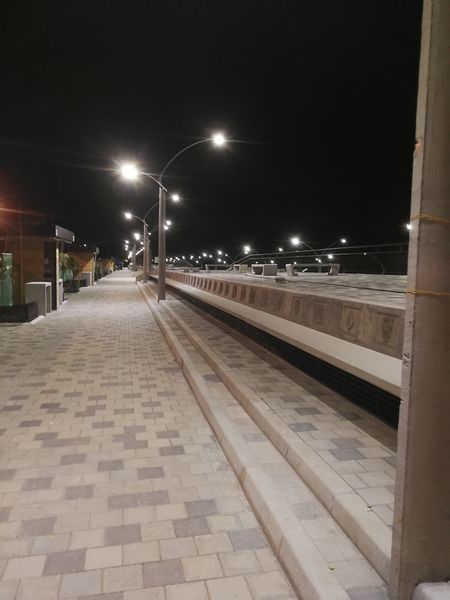 Malecón de Guatapé
Malecón de Guatapé
Fecha: Septiembre 2 de 2019. 
Para descargar esta fotografía en alta resolución, haga clic sobre la imagen hasta que la misma se despliegue en la pantalla completa; luego dé clic derecho y elija la opción "guardar imagen como". 
En caso de publicación por cualquier medio, solicitamos acompañarla del crédito: "Foto EPM"
Palabras clave: Malecón de Guatapé