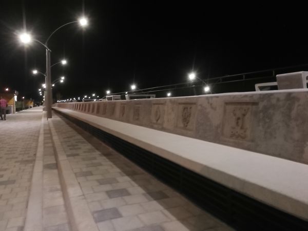 Malecón de Guatapé
Malecón de Guatapé
Fecha: Septiembre 2 de 2019. 
Para descargar esta fotografía en alta resolución, haga clic sobre la imagen hasta que la misma se despliegue en la pantalla completa; luego dé clic derecho y elija la opción "guardar imagen como". 
En caso de publicación por cualquier medio, solicitamos acompañarla del crédito: "Foto EPM"
Palabras clave: Malecón de Guatapé