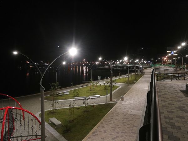Malecón de Guatapé
Malecón de Guatapé
Fecha: Septiembre 2 de 2019. 
Para descargar esta fotografía en alta resolución, haga clic sobre la imagen hasta que la misma se despliegue en la pantalla completa; luego dé clic derecho y elija la opción "guardar imagen como". 
En caso de publicación por cualquier medio, solicitamos acompañarla del crédito: "Foto EPM"
Palabras clave: Malecón de Guatapé